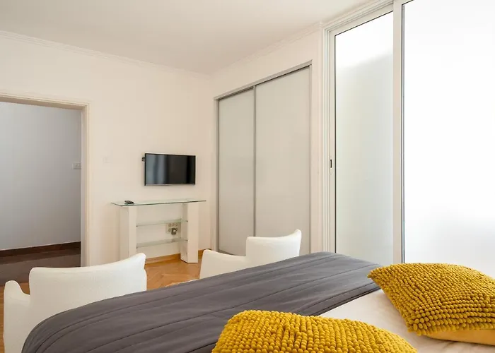 Appartamento Banje 3 *